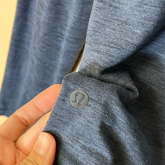 Lululemon Surge Warm Half Zip Long Sleeve Shirt - Men's Size S - Blue - Picture 8 of 12